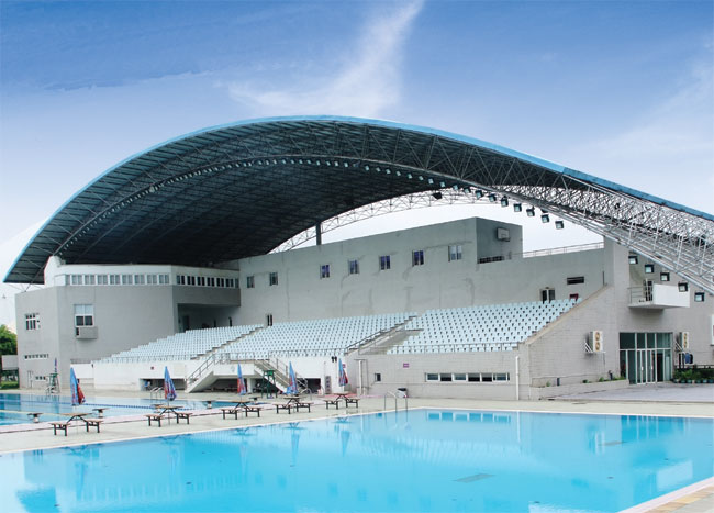 霍林郭勒游泳馆网架